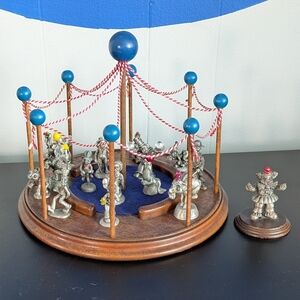 Vintage Hudson Pewter Circus Arena with 12 Hudson Miniature Pewter Figurines